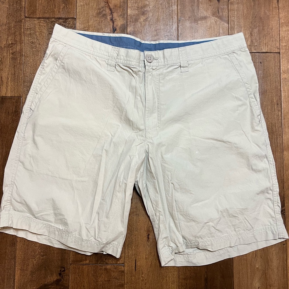 Men’s Columbia Shorts